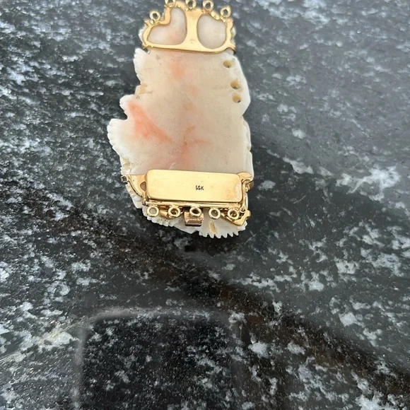Angel Skin Coral Floral Carved Necklace Jewelry 14k 5 strand clasp - Picture 3 of 3